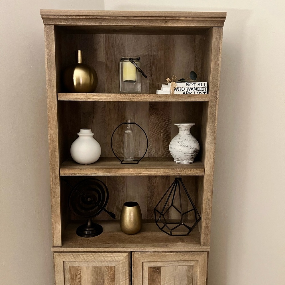 Home Decor - Picture 2 of 3